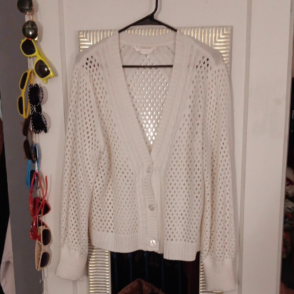 No Boundaries Cream Knit Cardigan With Cilut Out Detail, Size Large